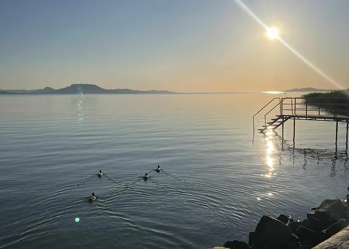 Case de vacanță Maria Andrea House Balatonkeresztúr